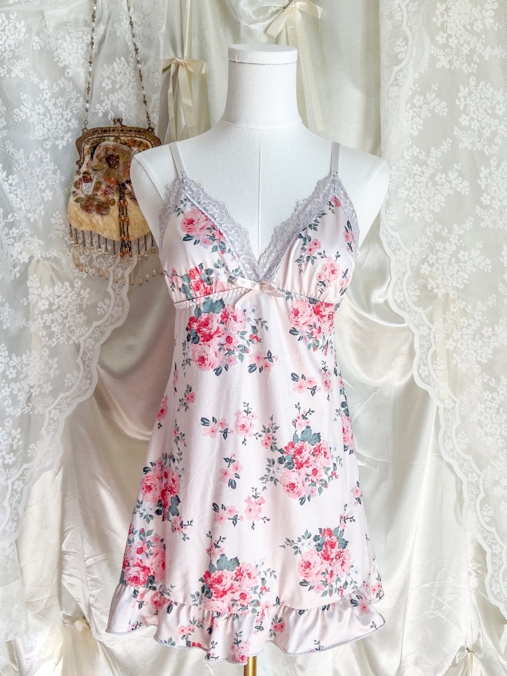 Vintage-Inspired Pink Rose Floral Lace Trim Chemise Nightgown
